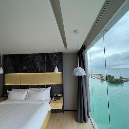 Swarn By Hawks Hotels Kamadhoo Exterior photo