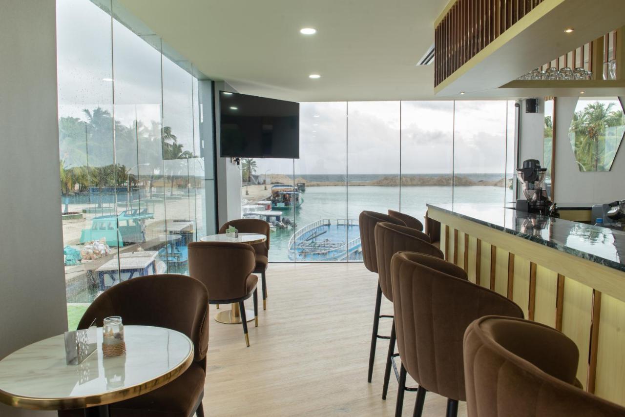 Swarn By Hawks Hotels Kamadhoo Exterior photo
