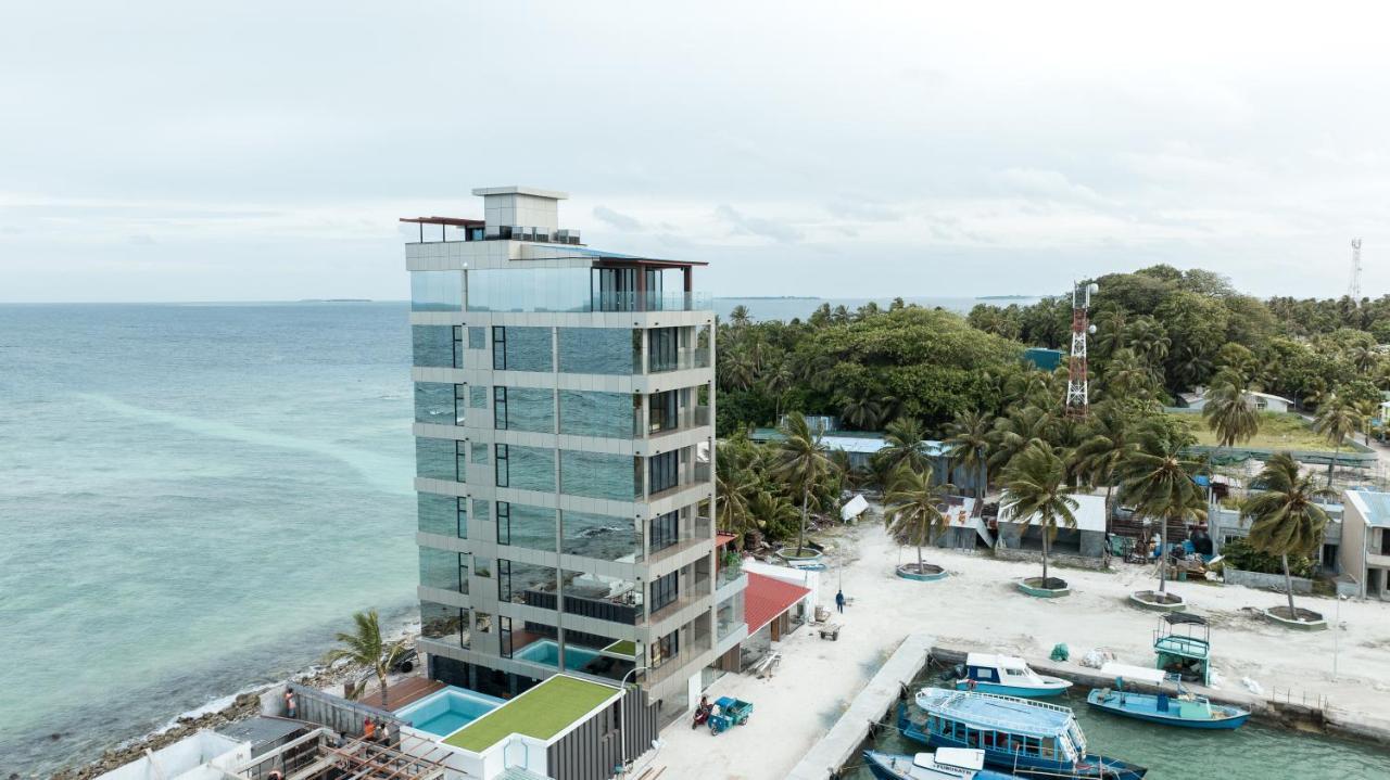 Swarn By Hawks Hotels Kamadhoo Exterior photo