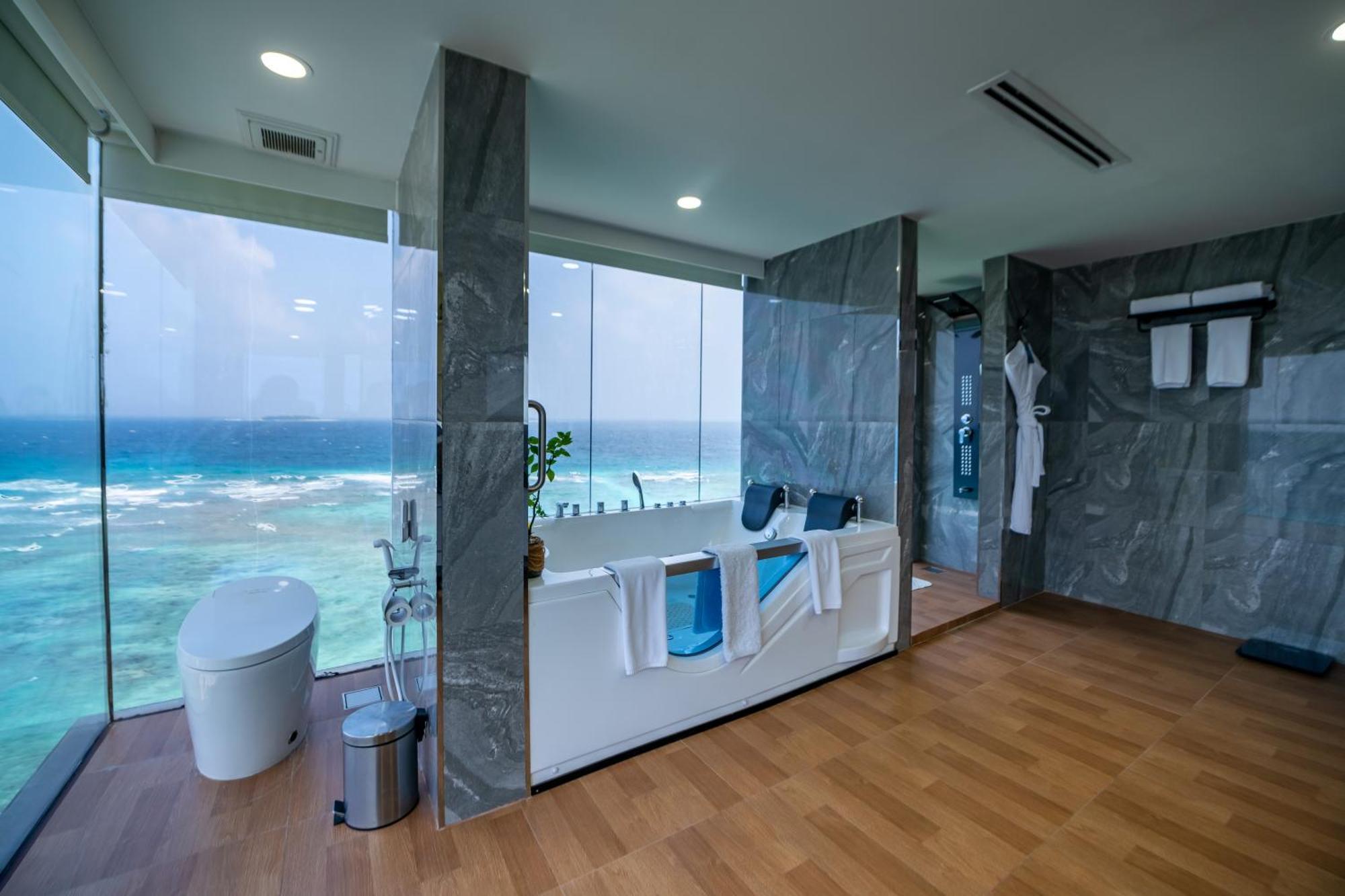 Swarn By Hawks Hotels Kamadhoo Exterior photo